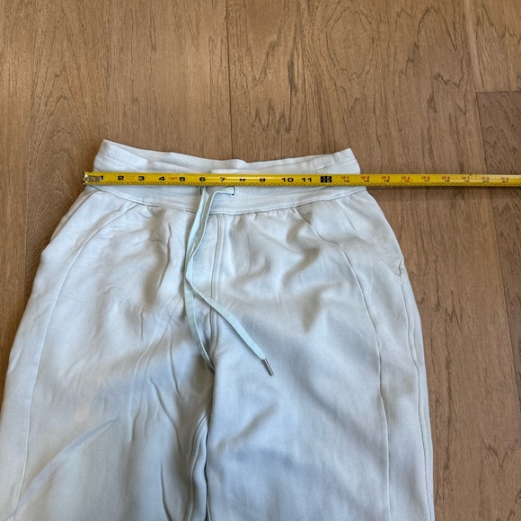 Lululemon Scuba Relaxed-Fit High-Rise Jogger Powder Blue Size 4 - Picture 14 of 16